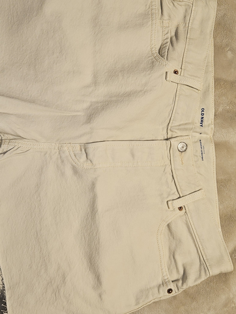 Old Navy Light Cream Casual Shorts